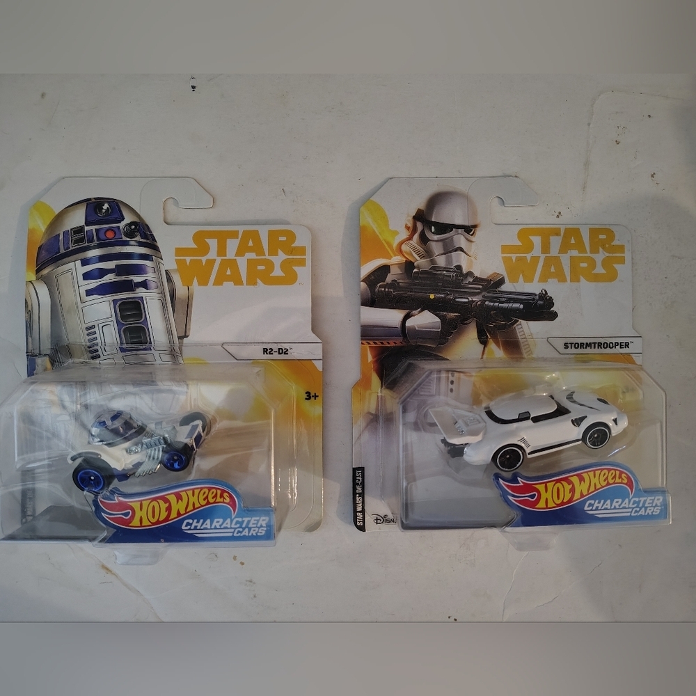 Hot Wheels Character Cars - Star Wars - Bundle Stormtrooper & R2D2